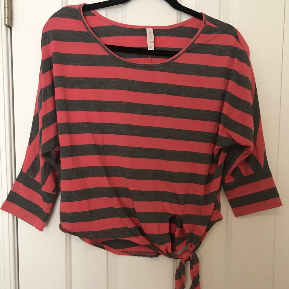 3/4 Sleeve Striped Tie Bottom Tee